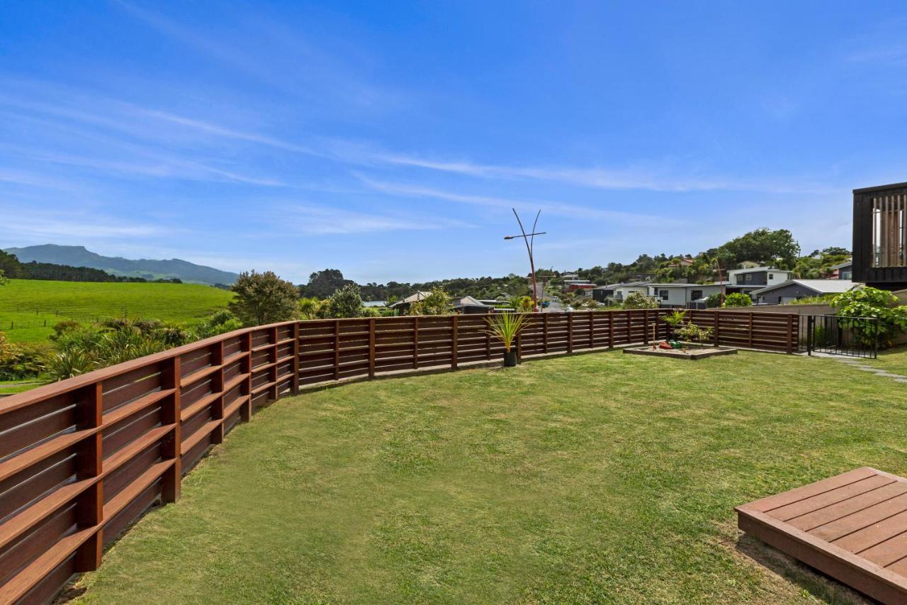 R And R At Robertson - Raglan Holiday Home 외부 사진